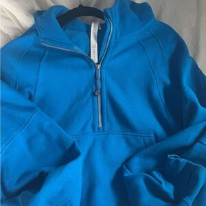 Poolside blue lululemon scuba!!!